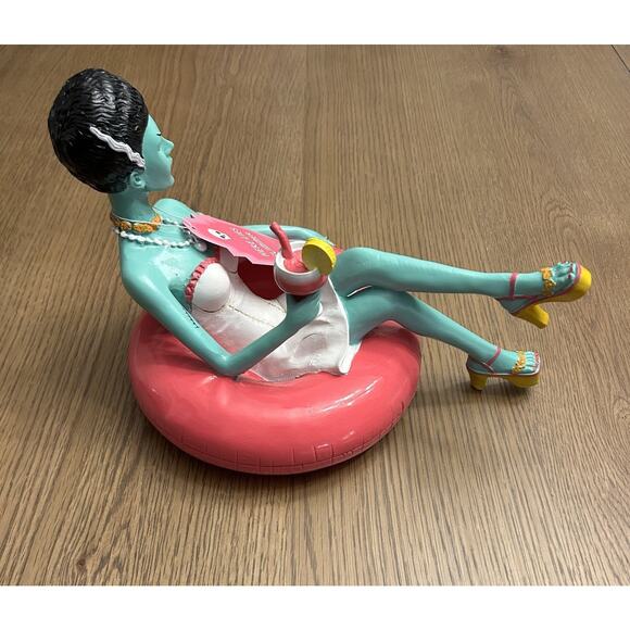 HERE LIES SUMMER Bride Of Frankenstein On A Pink Float Halloween SUMMERWEEN 2025 - Picture 6 of 9